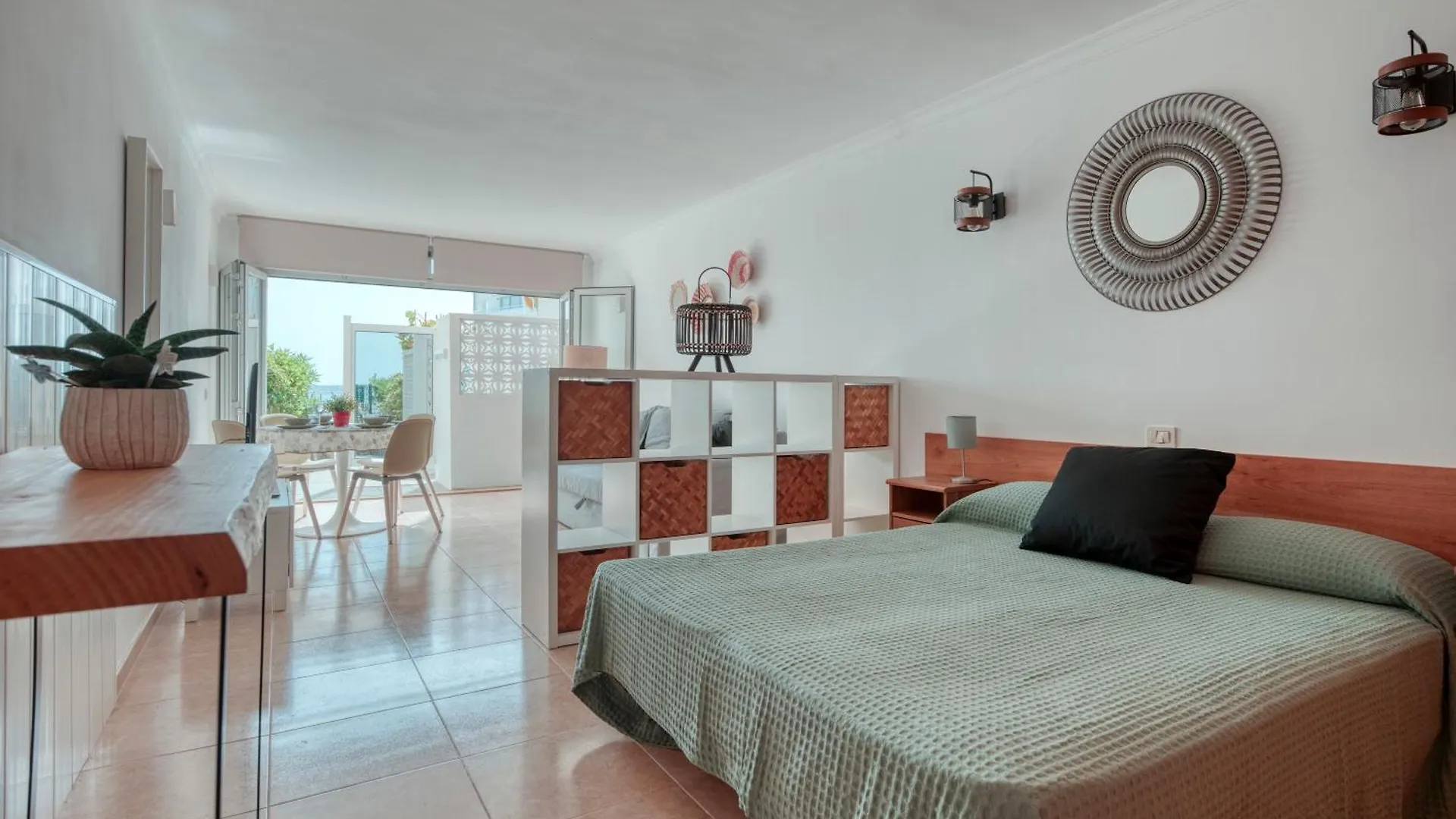 דירה San Bartolomé Studio De Luxe San Agustin ספרד